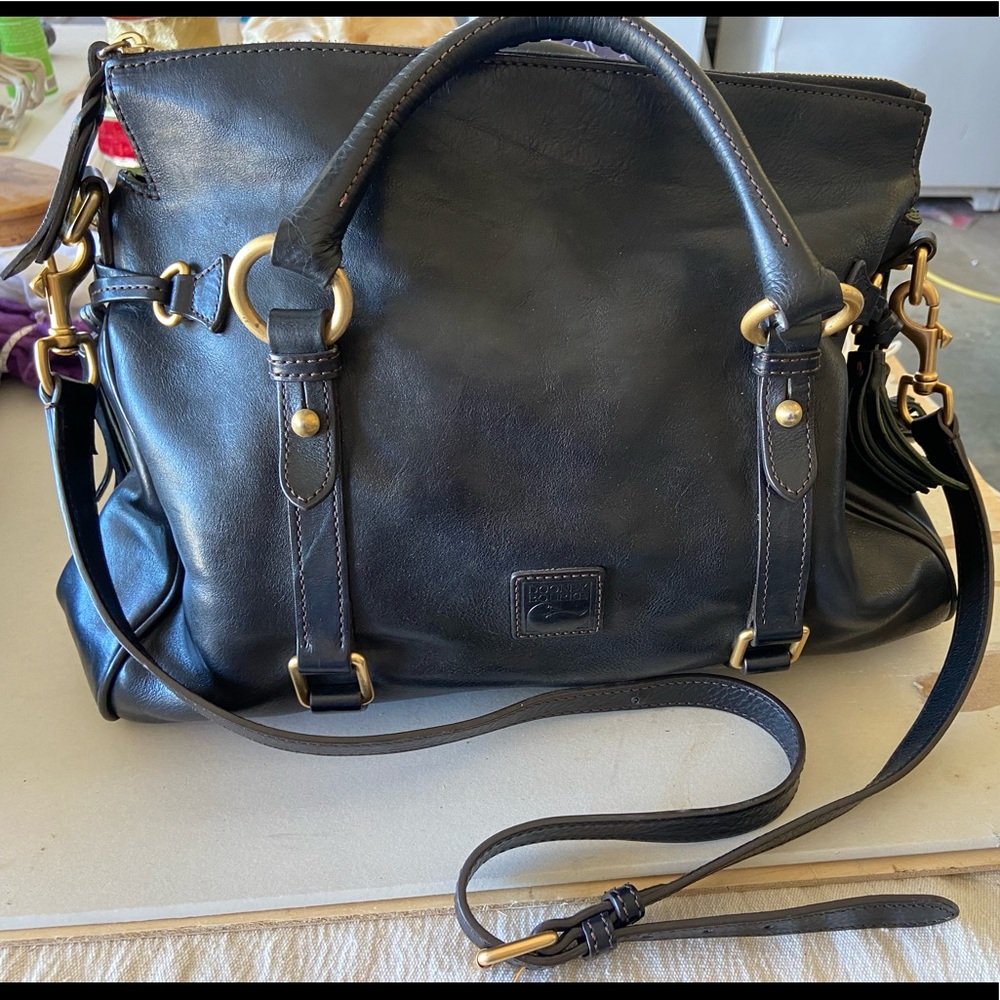 Dooney & Bourke Florentine Satchel - Large